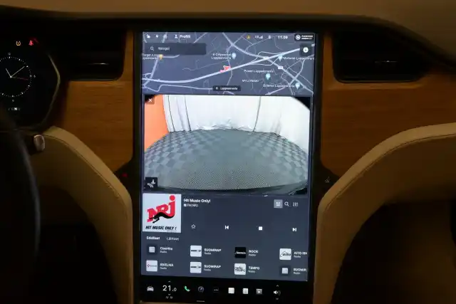 Harmaa Sedan, Tesla Model S – VAR-33354