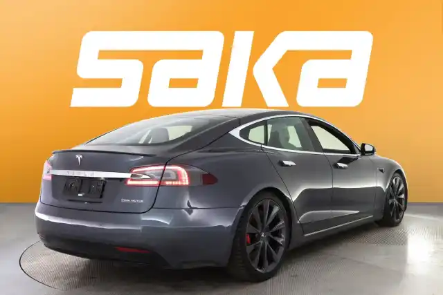 Harmaa Sedan, Tesla Model S – VAR-33354