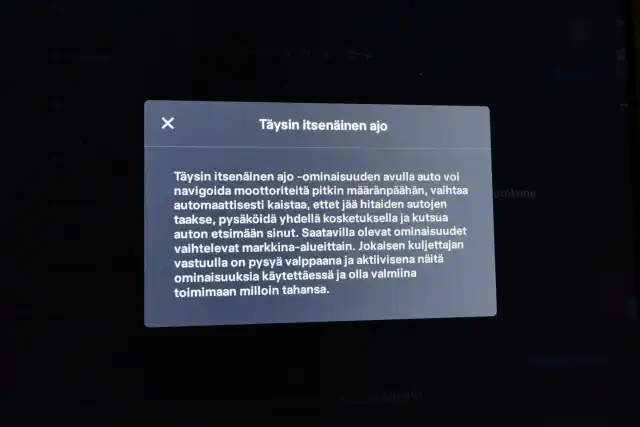 Harmaa Sedan, Tesla Model S – VAR-33354