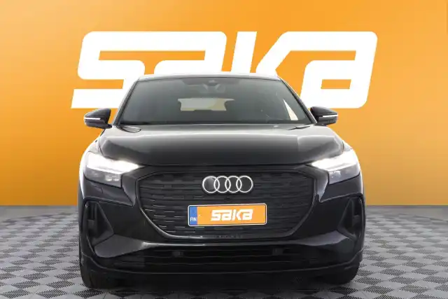 Musta Viistoperä, Audi Q4 e-tron – VAR-33526