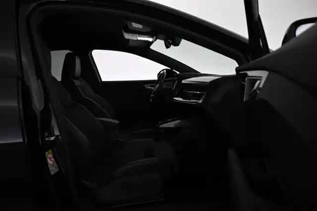 Musta Viistoperä, Audi Q4 e-tron – VAR-33526