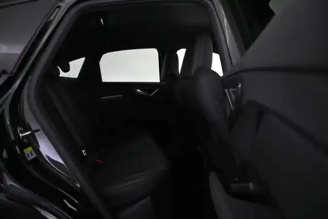 Musta Viistoperä, Audi Q4 e-tron – VAR-33526