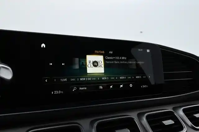 Musta Maastoauto, Mercedes-Benz GLE – VAR-33562