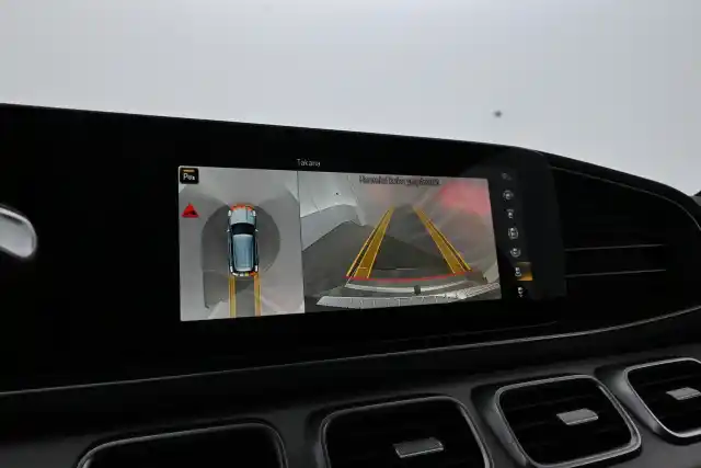 Musta Maastoauto, Mercedes-Benz GLE – VAR-33562