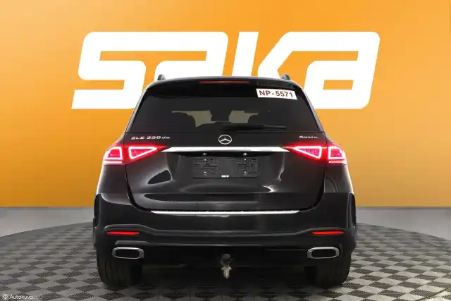 Musta Maastoauto, Mercedes-Benz GLE – VAR-33562