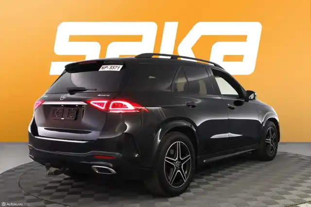 Musta Maastoauto, Mercedes-Benz GLE – VAR-33562