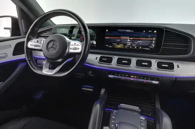 Musta Maastoauto, Mercedes-Benz GLE – VAR-33562