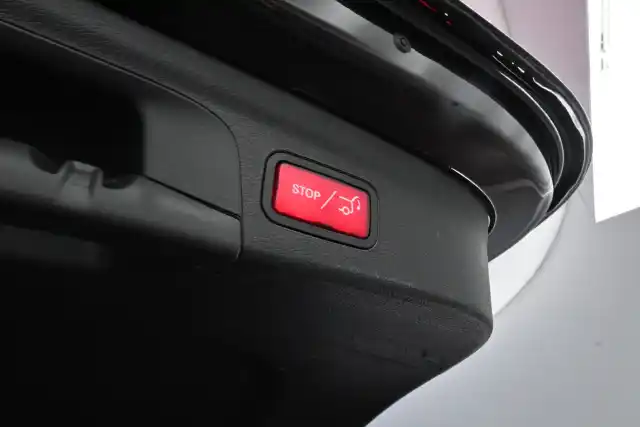 Musta Maastoauto, Mercedes-Benz GLE – VAR-33562