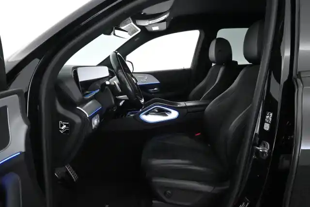 Musta Maastoauto, Mercedes-Benz GLE – VAR-33562