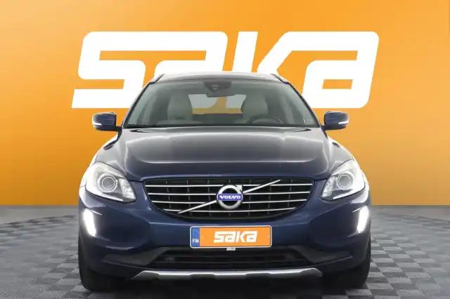 Sininen Maastoauto, Volvo XC60 – VAR-33627