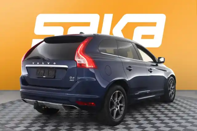 Sininen Maastoauto, Volvo XC60 – VAR-33627