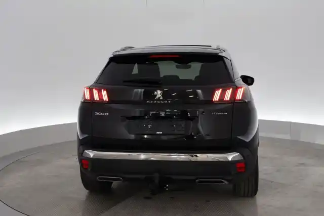 Musta Maastoauto, Peugeot 3008 – VAR-33814