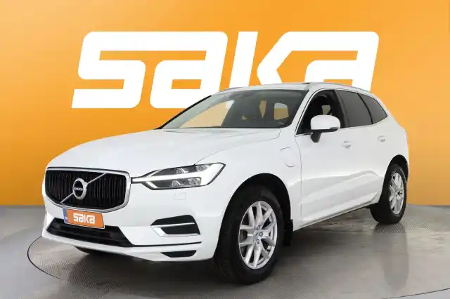 Valkoinen Maastoauto, Volvo XC60 – VAR-33819