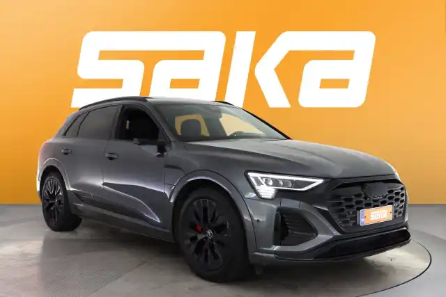 Harmaa Maastoauto, Audi Q8 e-tron – VAR-33915