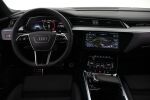 Harmaa Maastoauto, Audi Q8 e-tron – VAR-33915, kuva 20