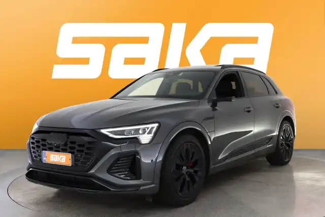 Harmaa Maastoauto, Audi Q8 e-tron – VAR-33915