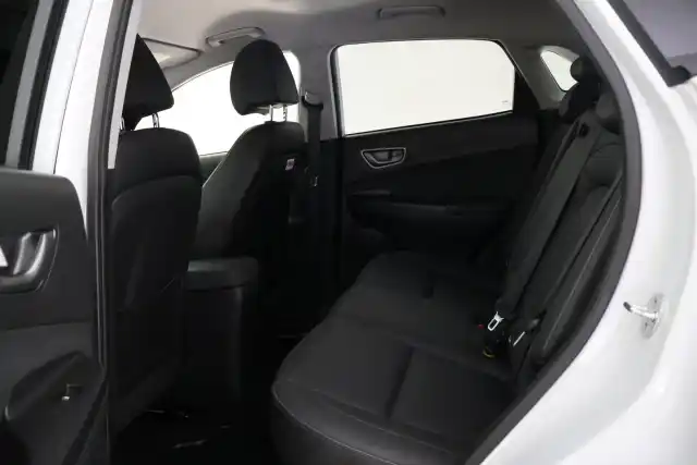 Valkoinen Viistoperä, Hyundai KONA – VAR-33979