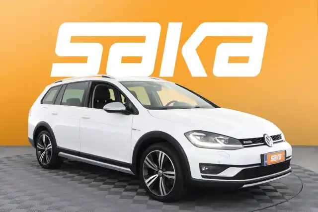 Valkoinen Farmari, Volkswagen Golf – VAR-34085