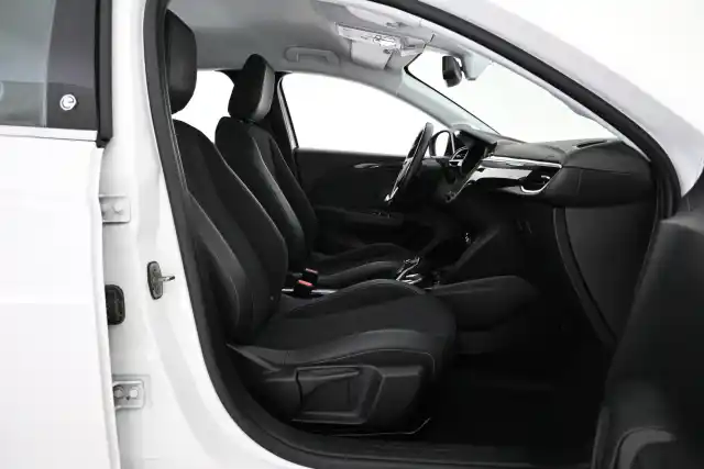 Valkoinen Viistoperä, Opel Corsa-e – VAR-34262
