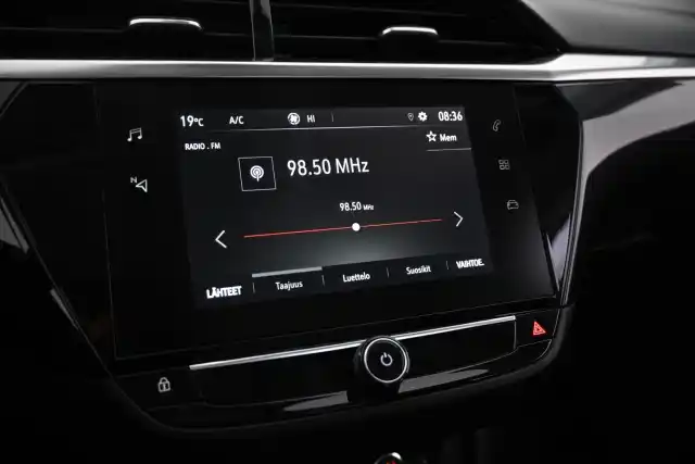 Valkoinen Viistoperä, Opel Corsa-e – VAR-34262