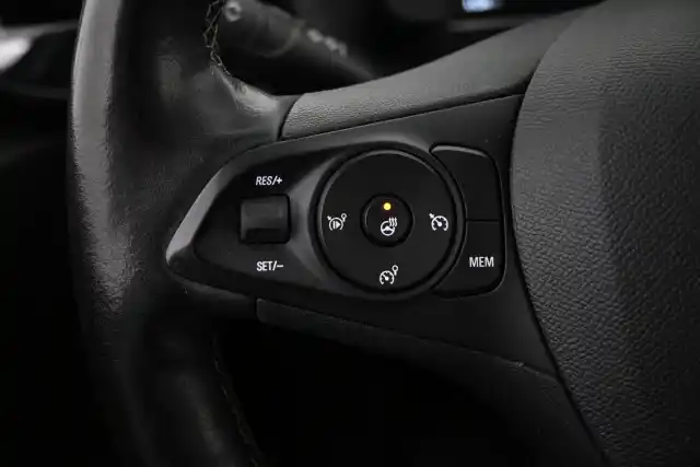 Valkoinen Viistoperä, Opel Corsa-e – VAR-34262