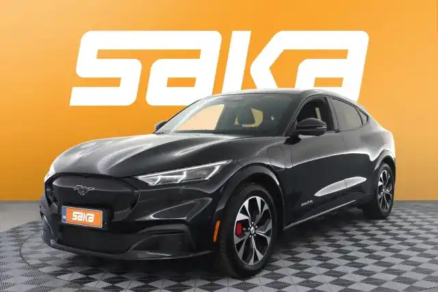 Musta Maastoauto, Ford Mustang Mach-E – VAR-34369
