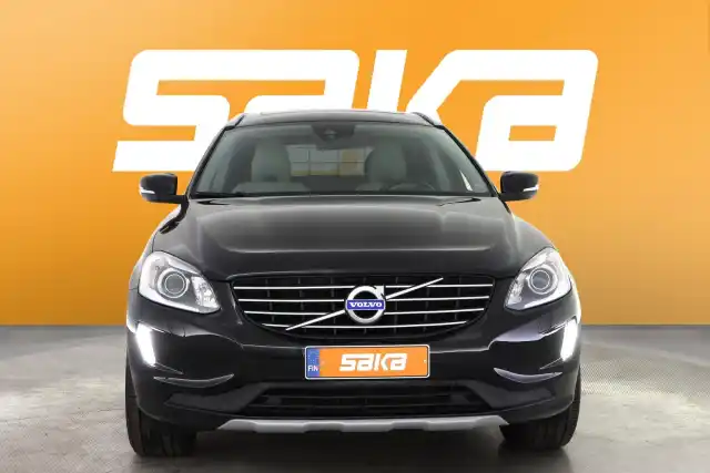 Musta Maastoauto, Volvo XC60 – VAR-34413