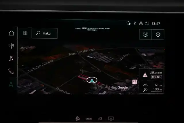 Musta Maastoauto, Audi Q8 e-tron – VAR-34668