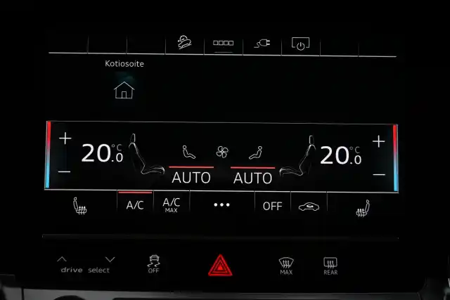 Musta Maastoauto, Audi Q8 e-tron – VAR-34668