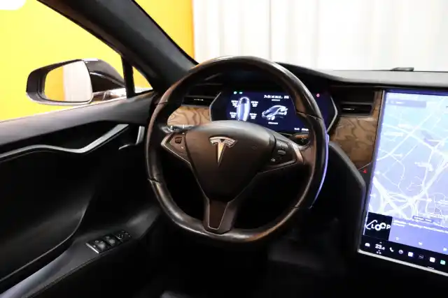 Musta Sedan, Tesla Model S – VAR-34772