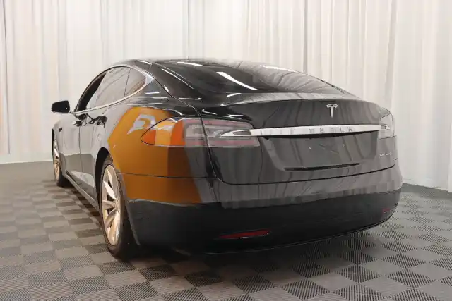 Musta Sedan, Tesla Model S – VAR-34772