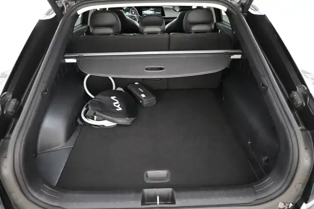 Musta Sedan, Kia EV6 – VAR-35075