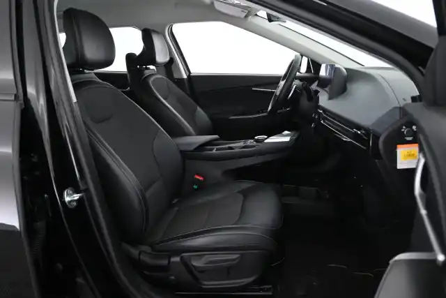 Musta Maastoauto, Kia EV6 – VAR-35207