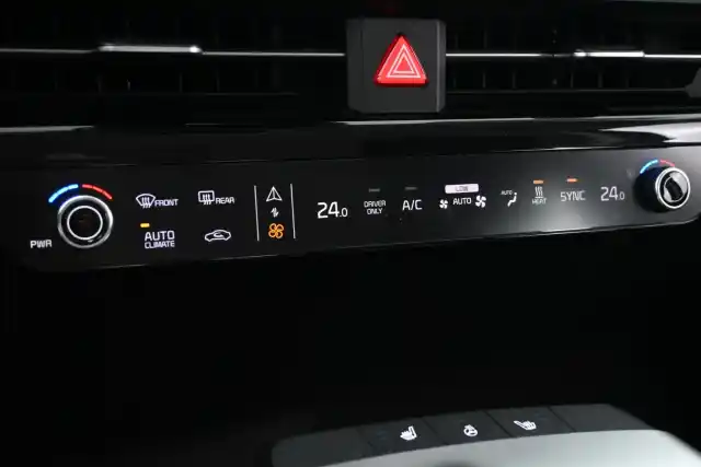 Musta Maastoauto, Kia EV6 – VAR-35207