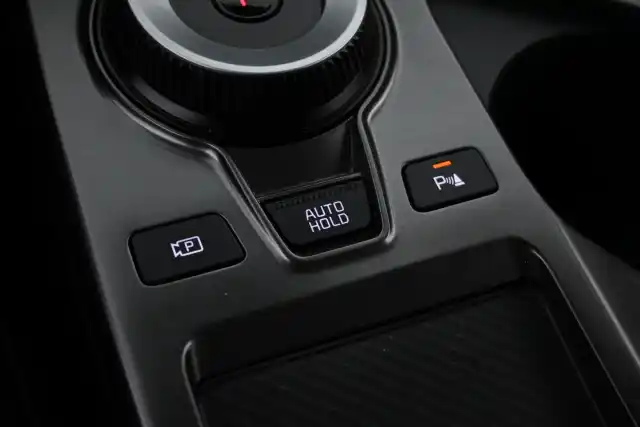 Musta Maastoauto, Kia EV6 – VAR-35207