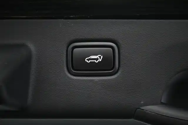 Musta Maastoauto, Kia EV6 – VAR-35207