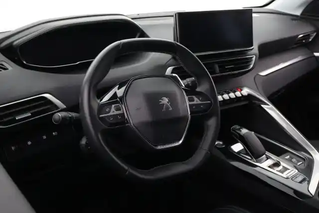 Musta Maastoauto, Peugeot 3008 – VAR-35275