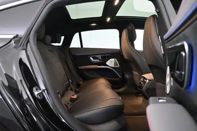 Musta Sedan, Mercedes-Benz EQS – VAR-35434