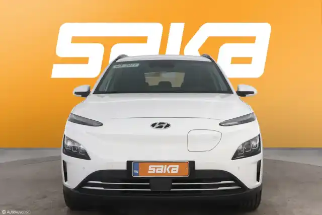 Valkoinen Maastoauto, Hyundai KONA – VAR-35436