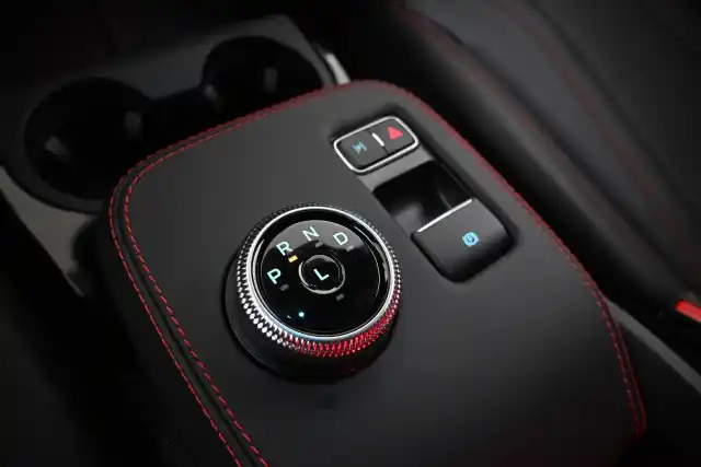 Oranssi Maastoauto, Ford Mustang Mach-E – VAR-35691