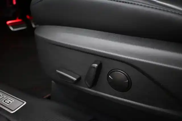 Oranssi Maastoauto, Ford Mustang Mach-E – VAR-35691