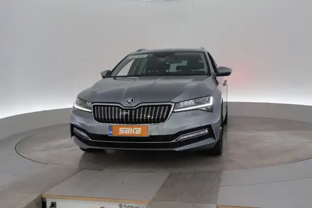 Harmaa Farmari, Skoda Superb – VAR-35750