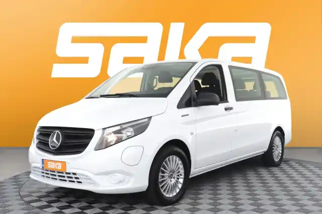 Valkoinen Tila-auto, Mercedes-Benz Vito – VAR-35823