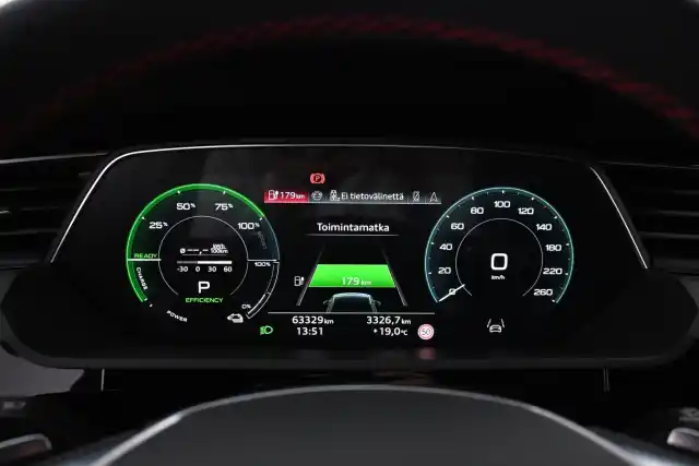 Harmaa Maastoauto, Audi Q8 e-tron – VAR-35909