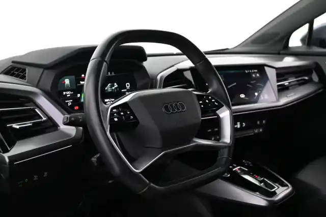 Sininen Maastoauto, Audi Q4 e-tron – VAR-35983