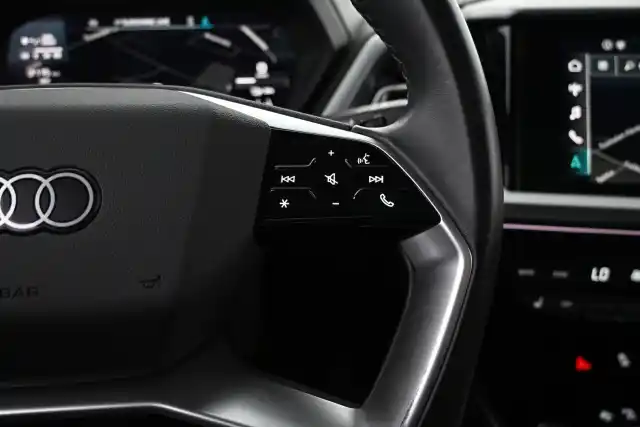Sininen Maastoauto, Audi Q4 e-tron – VAR-35983