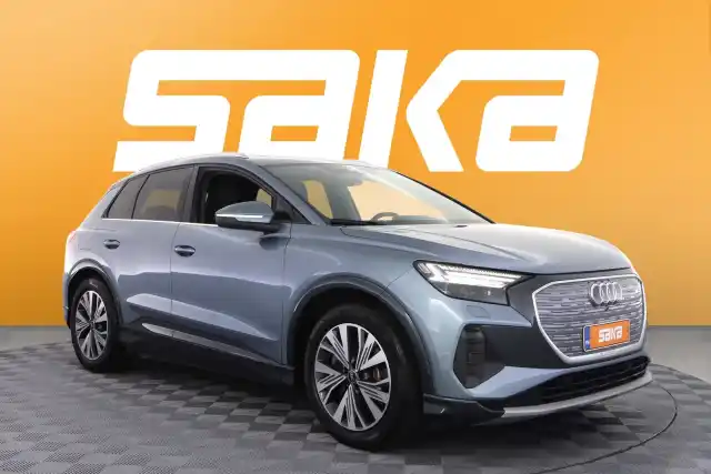 Sininen Maastoauto, Audi Q4 e-tron – VAR-35983