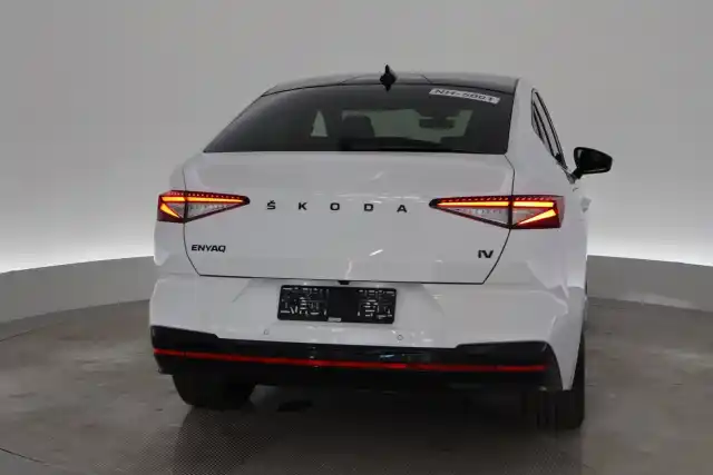 Valkoinen Coupe, Skoda Enyaq – VAR-36107