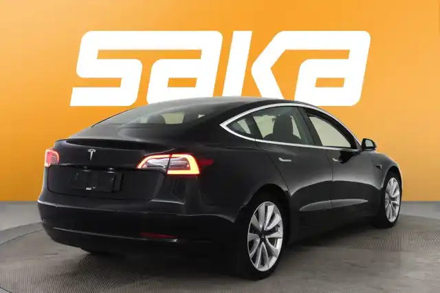 Musta Sedan, Tesla Model 3 – VAR-36291