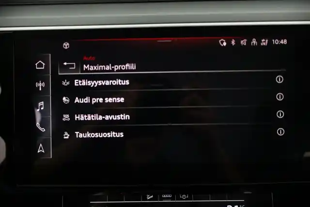 Musta Maastoauto, Audi e-tron – VAR-36581